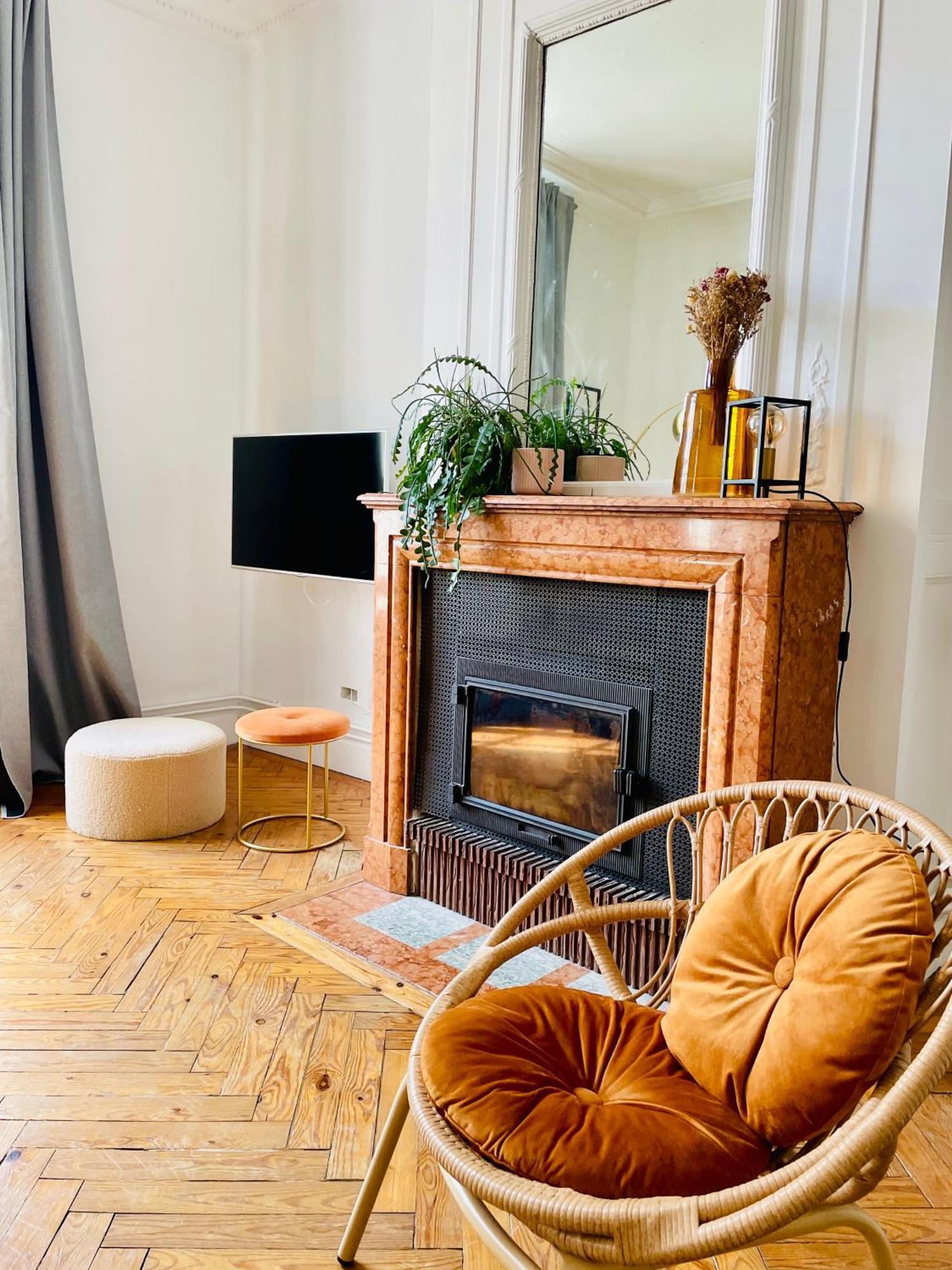 Le 52 - Appartement Haut De Gamme Plein Centre Lille - Parking 외부 사진